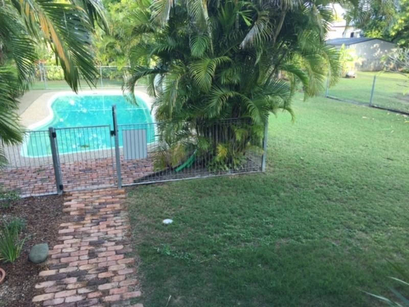 187 Denham Street, The Range QLD 4700